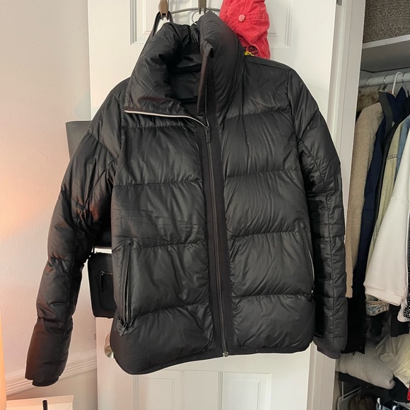 lululemon cloud puffer
